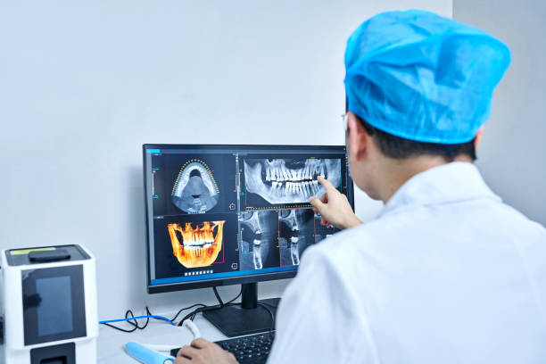 Best Weekend Emergency Dentist in Cutler, CA
